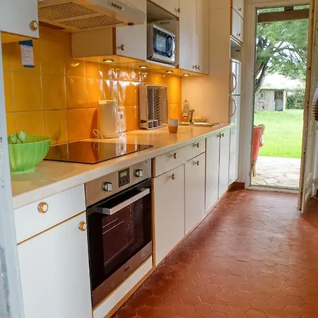 Jolie Villa Avec Jardin A Proximite De La Plage La Brée-les-Bains Extérieur photo